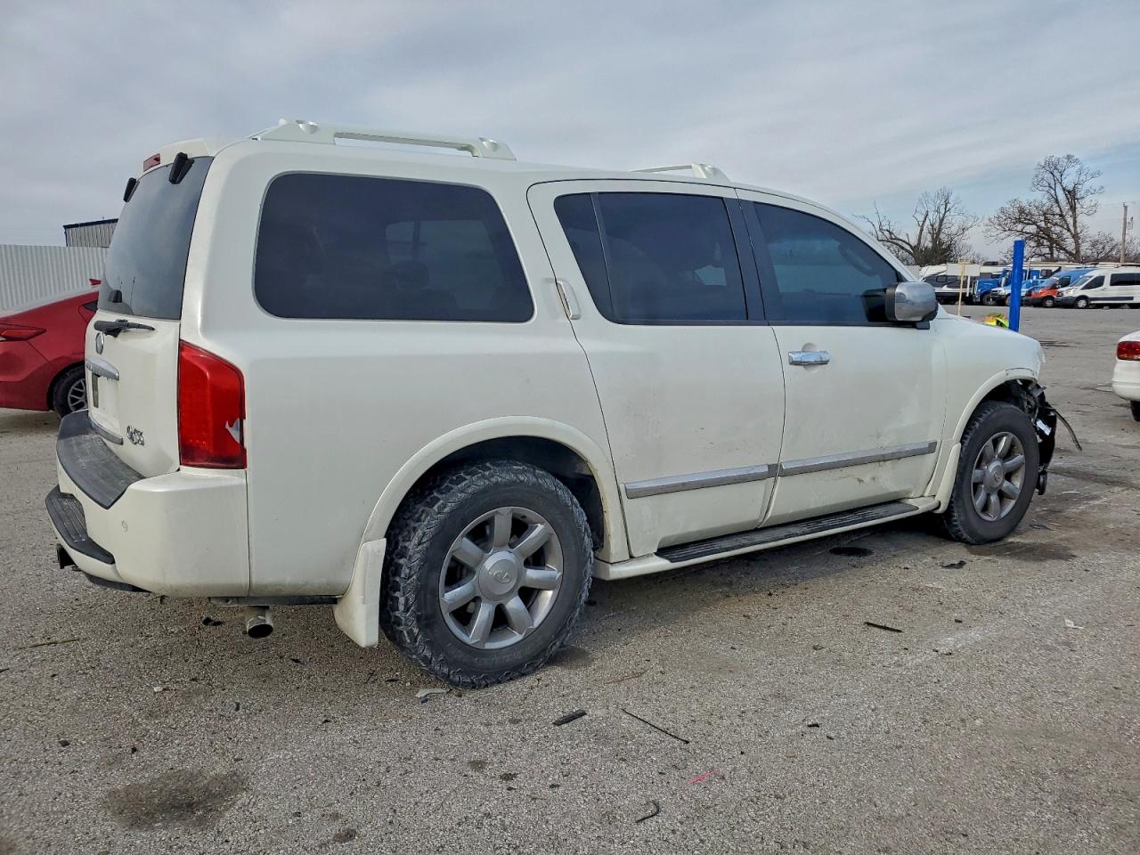 2007 INFINITI QX56 photo 3