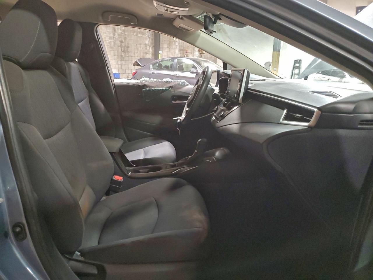 2020 TOYOTA COROLLA LE photo 7
