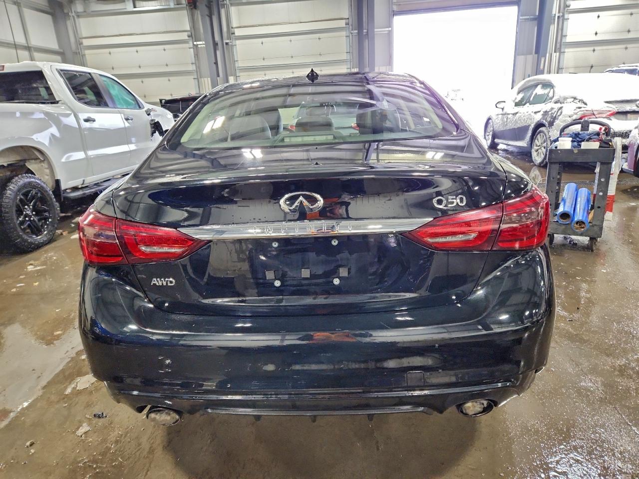 2018 INFINITI Q50 LUXE photo 16
