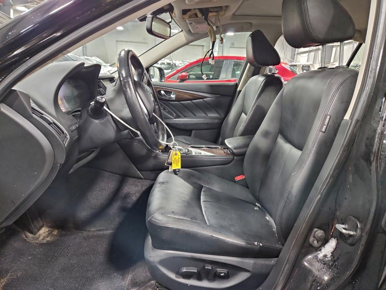 2018 INFINITI Q50 LUXE photo 19