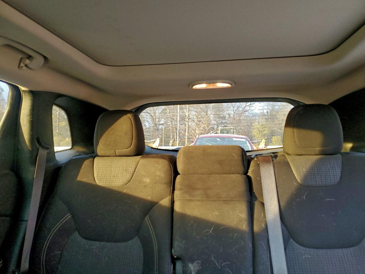 2017 JEEP CHEROKEE LATITUDE photo 10
