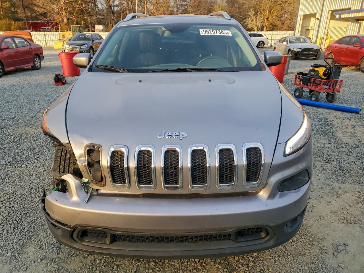 2017 JEEP CHEROKEE LATITUDE photo 5