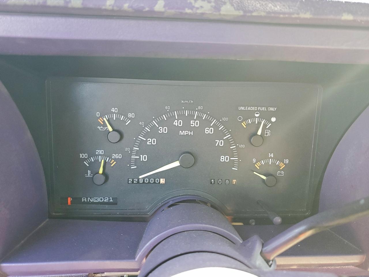1994 CHEVROLET GMT-400 C1500 photo 9
