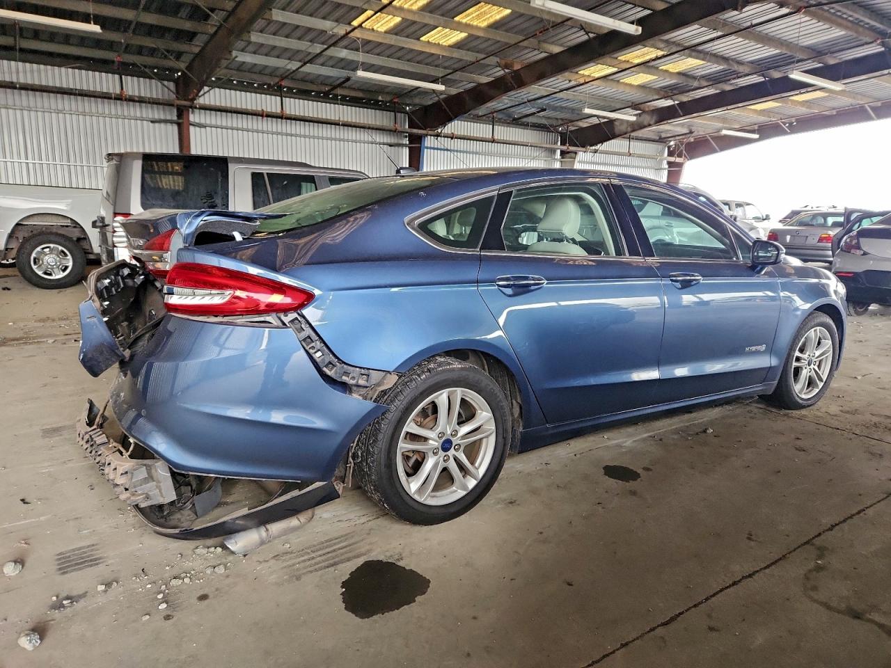 2018 FORD FUSION SE HYBRID photo 3