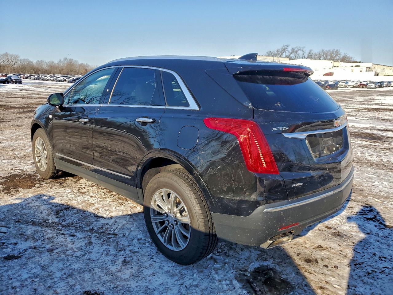 2018 CADILLAC XT5 LUXURY photo 3