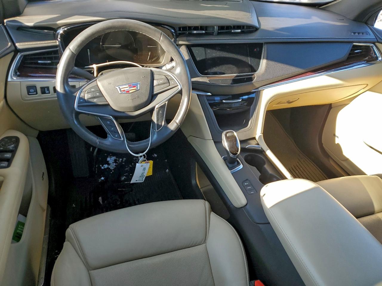 2018 CADILLAC XT5 LUXURY photo 15