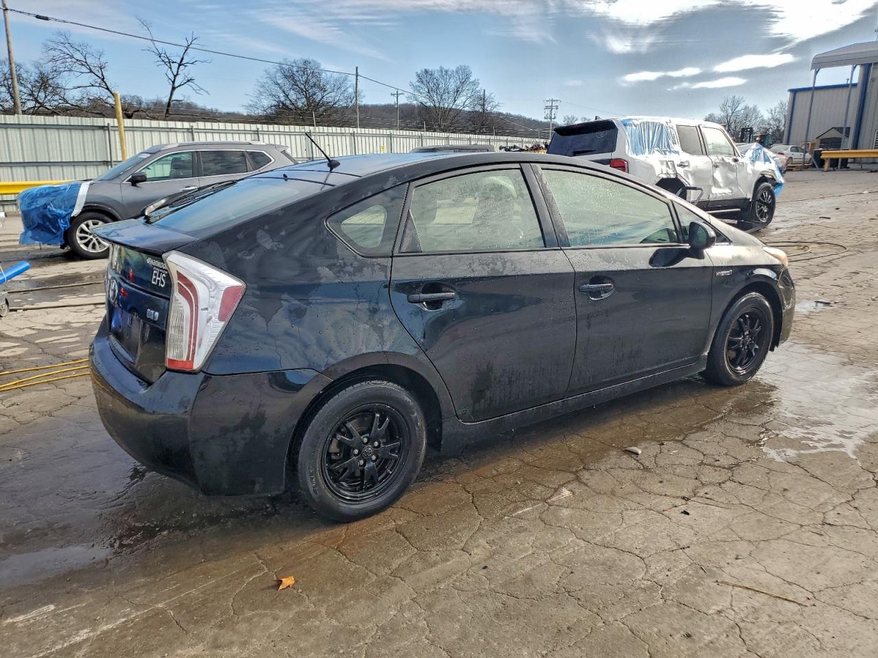 2014 TOYOTA PRIUS photo 9