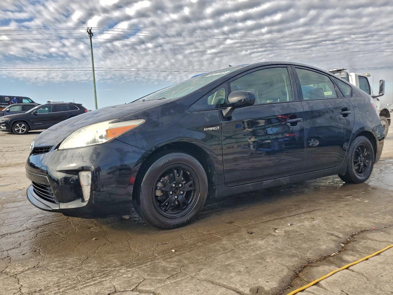 2014 TOYOTA PRIUS