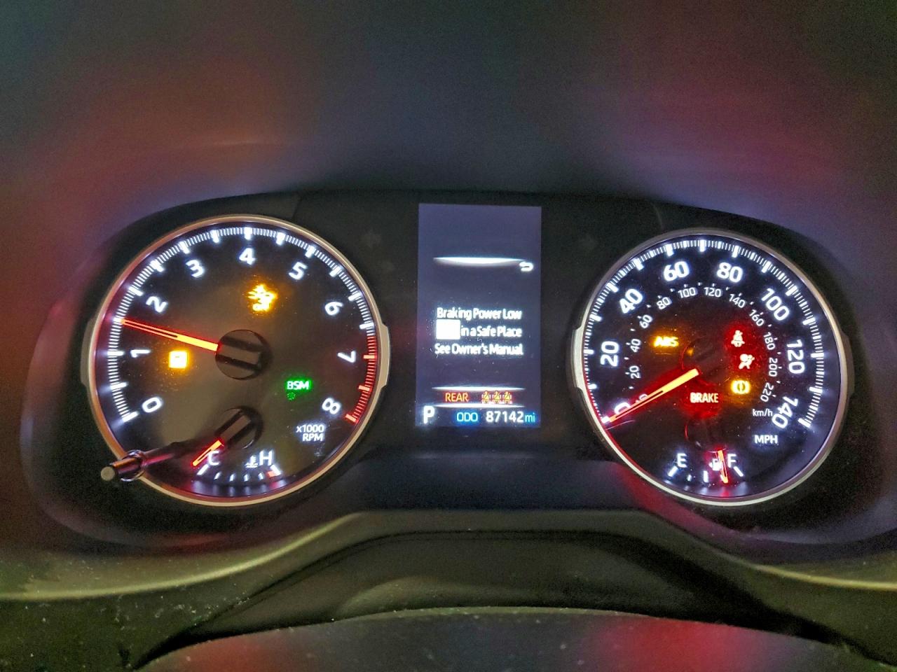 2022 TOYOTA RAV4 XLE photo 25