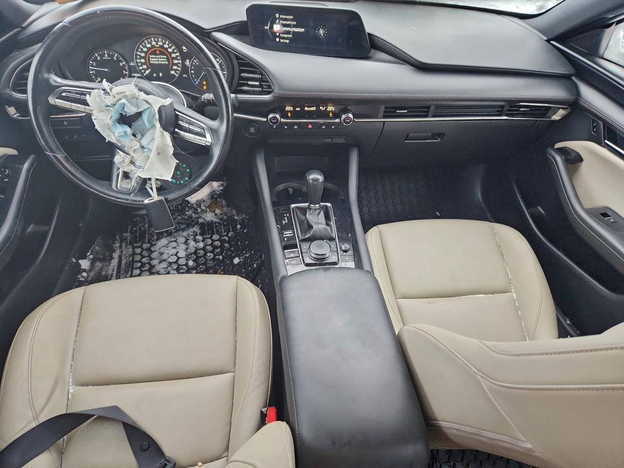 2019 MAZDA 3 PREFERRED PLUS photo 8