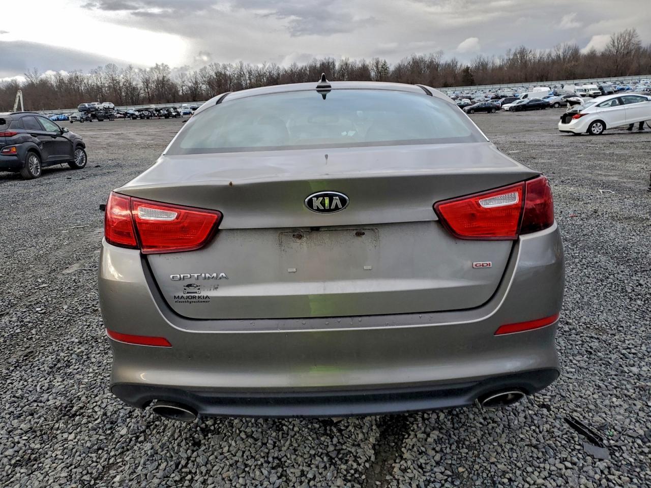 2015 KIA OPTIMA LX photo 6