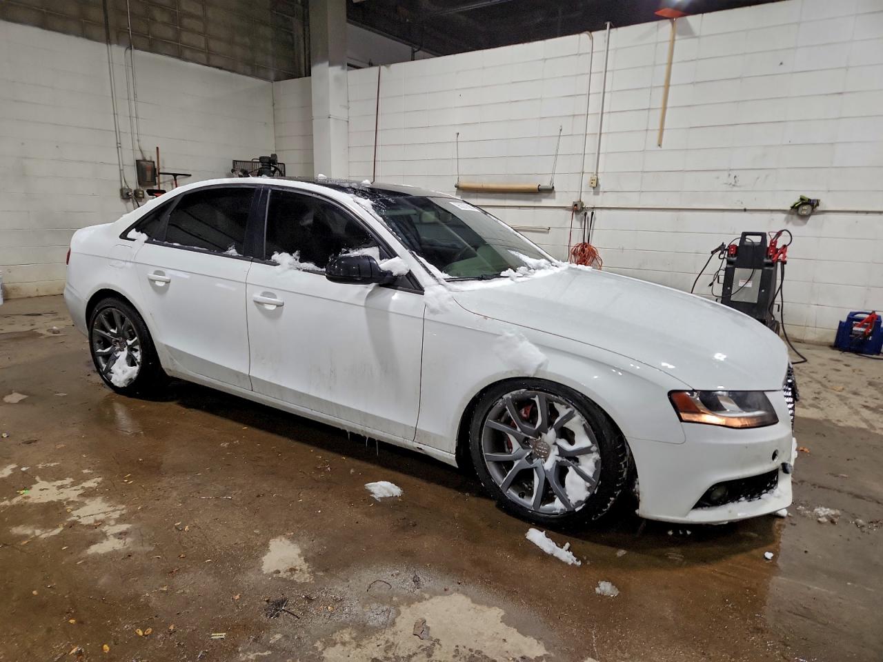 2012 AUDI A4 PREMIUM photo 4