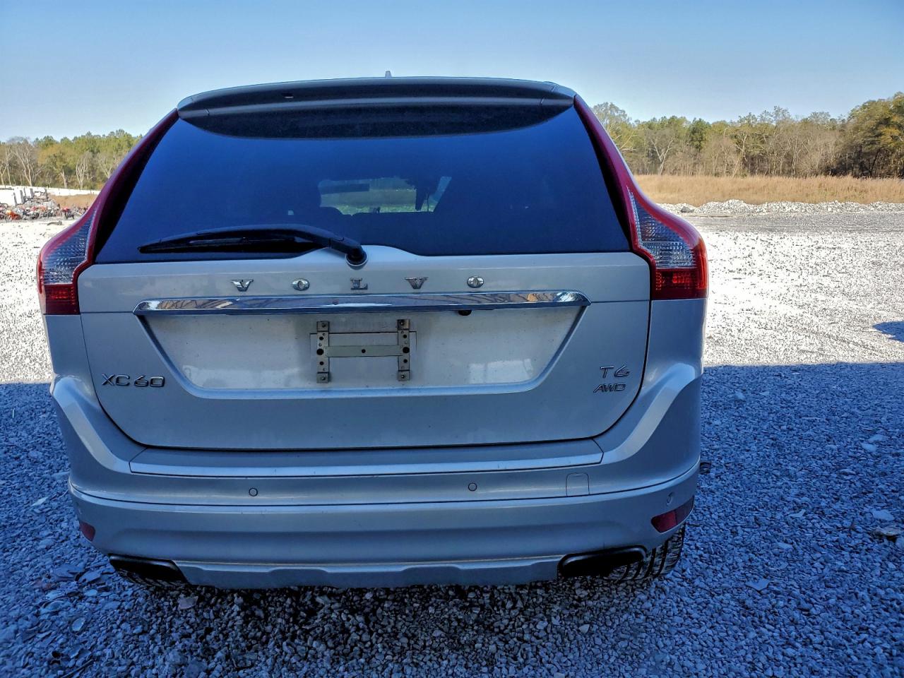 2015 VOLVO XC60 T6 PREMIER photo 6