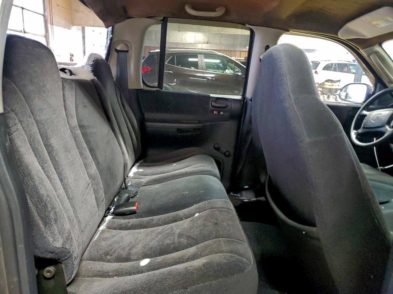 2004 DODGE DAKOTA QUAD SPORT photo 10