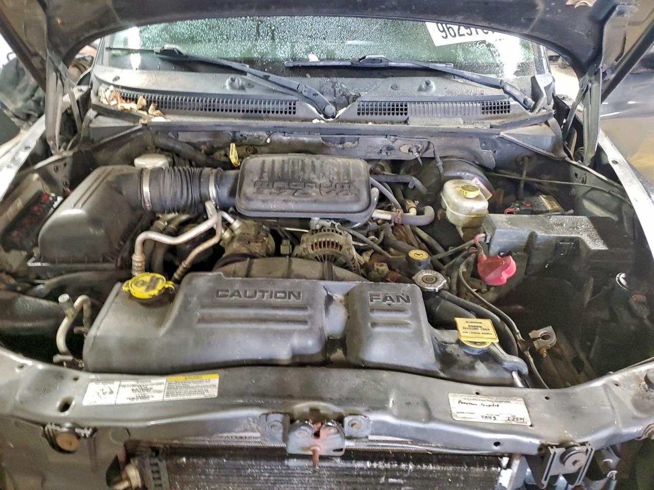 2004 DODGE DAKOTA QUAD SPORT photo 11