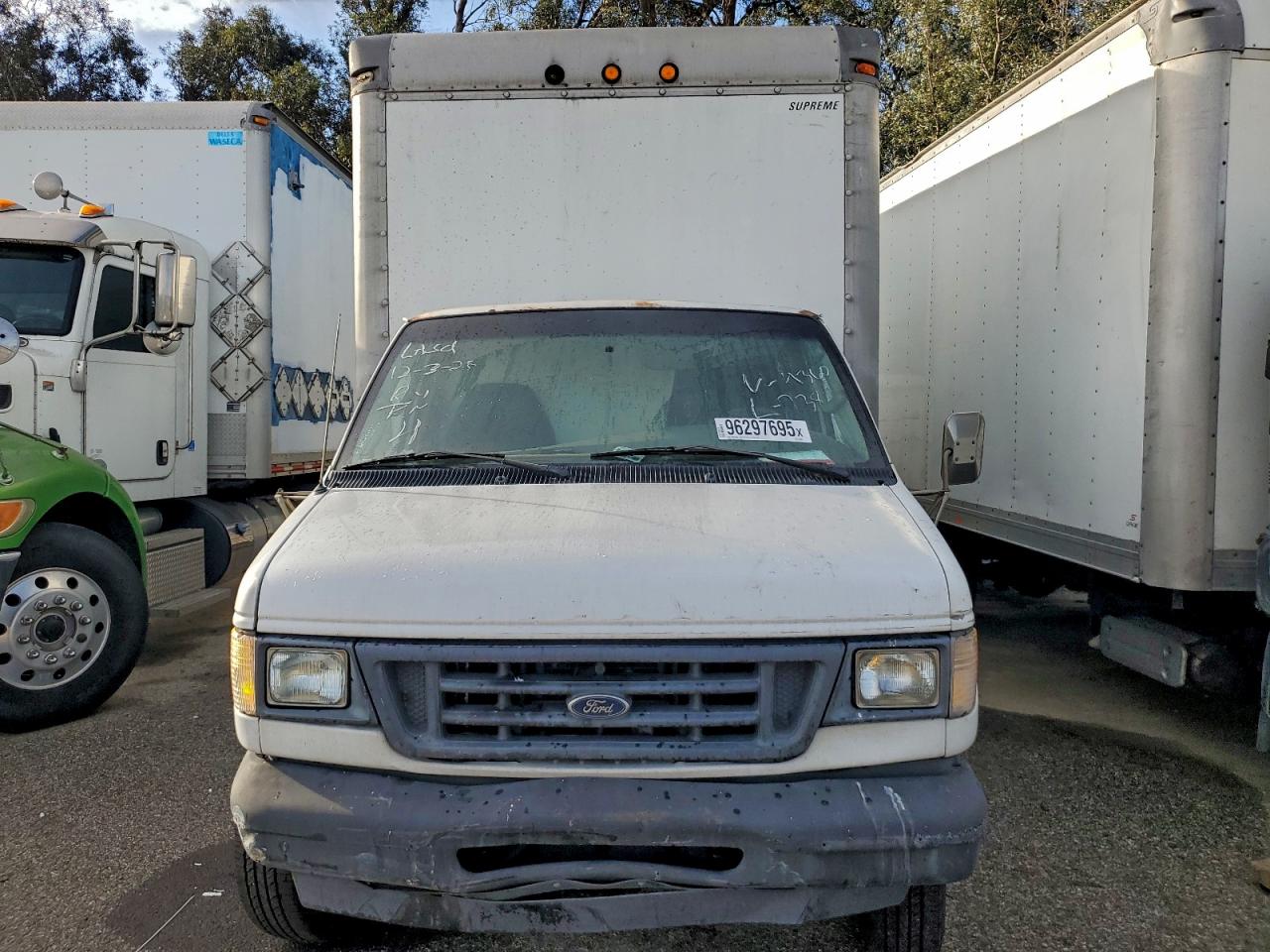 2003 FORD ECONOLINE E350 SUPER DUTY CUTAWAY VAN photo 9