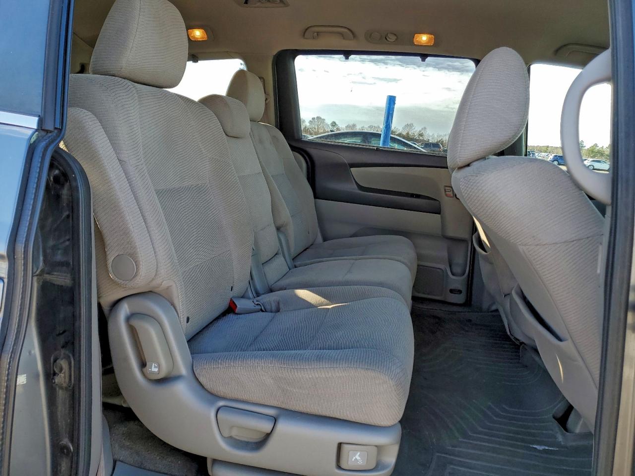 2012 HONDA ODYSSEY EX photo 11