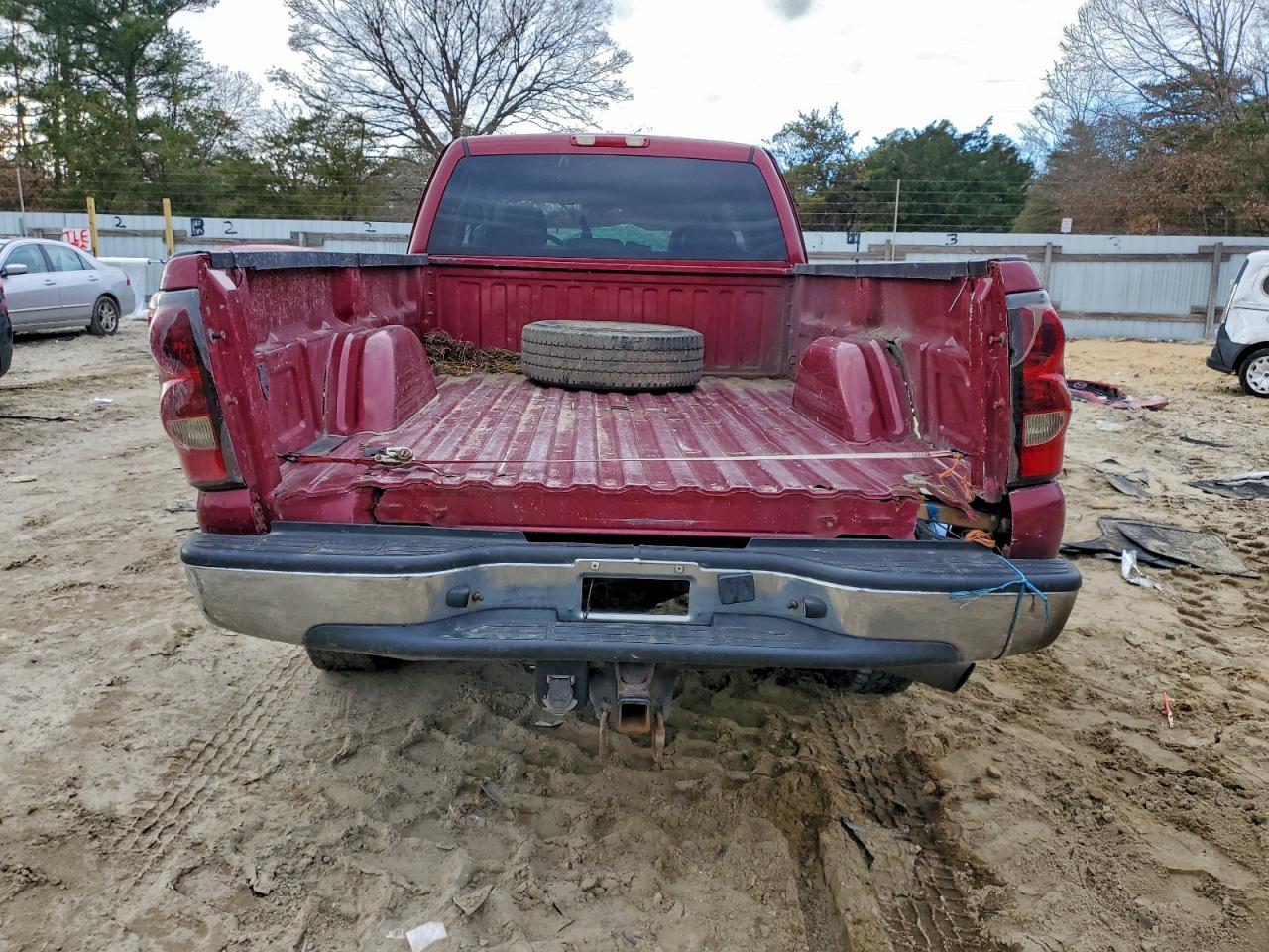 2004 CHEVROLET SILVERADO K2500 HEAVY DUTY photo 6
