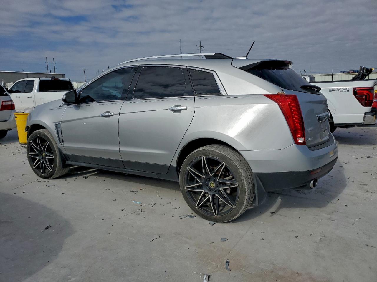 2016 CADILLAC SRX LUXURY COLLECTION photo 2