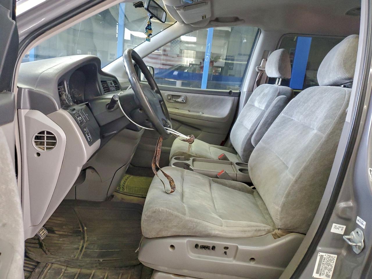 2000 HONDA ODYSSEY EX photo 13