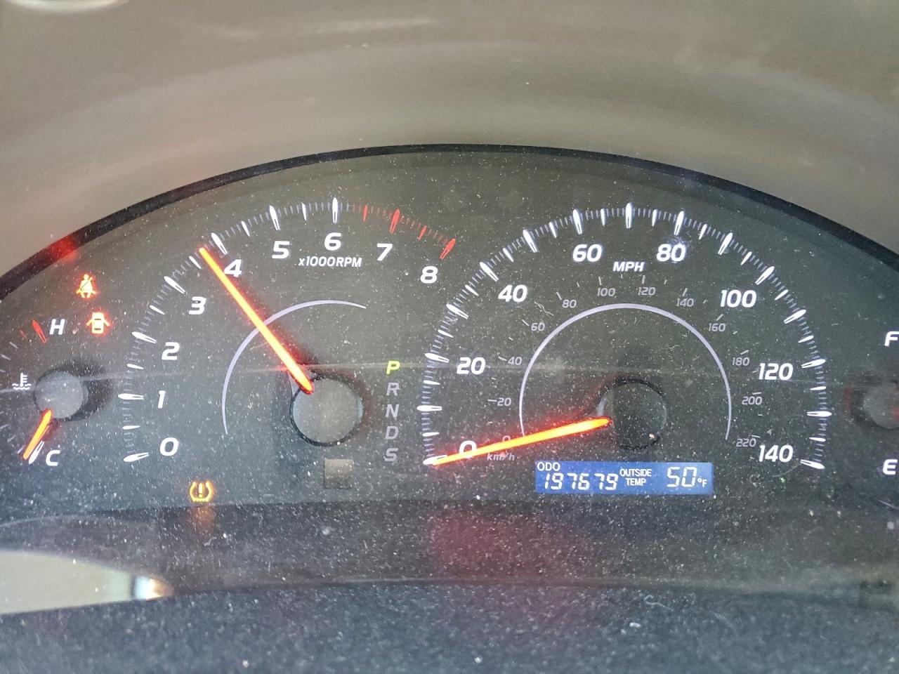 2011 TOYOTA CAMRY BASE photo 25