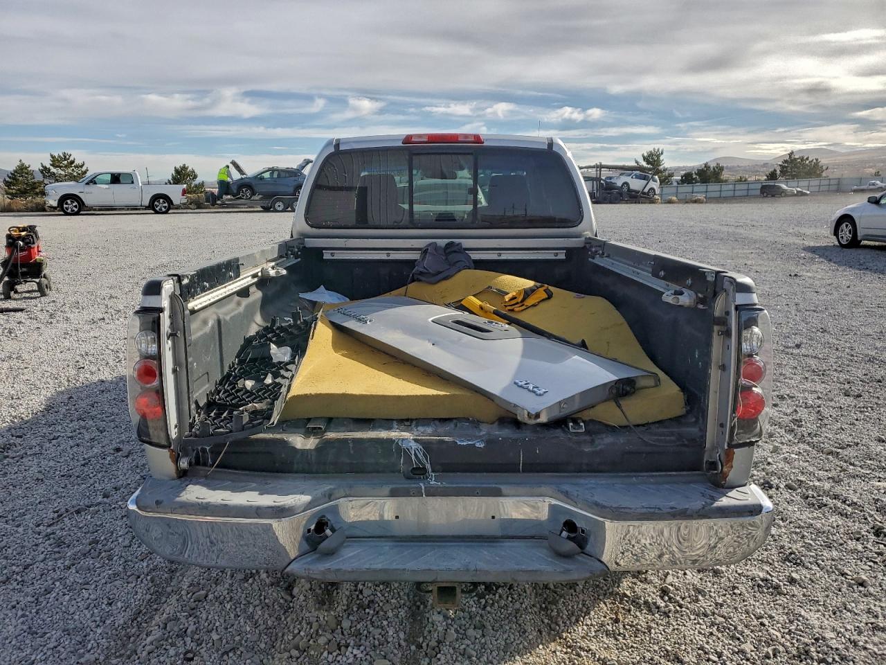 2006 NISSAN FRONTIER KING CAB LE photo 11
