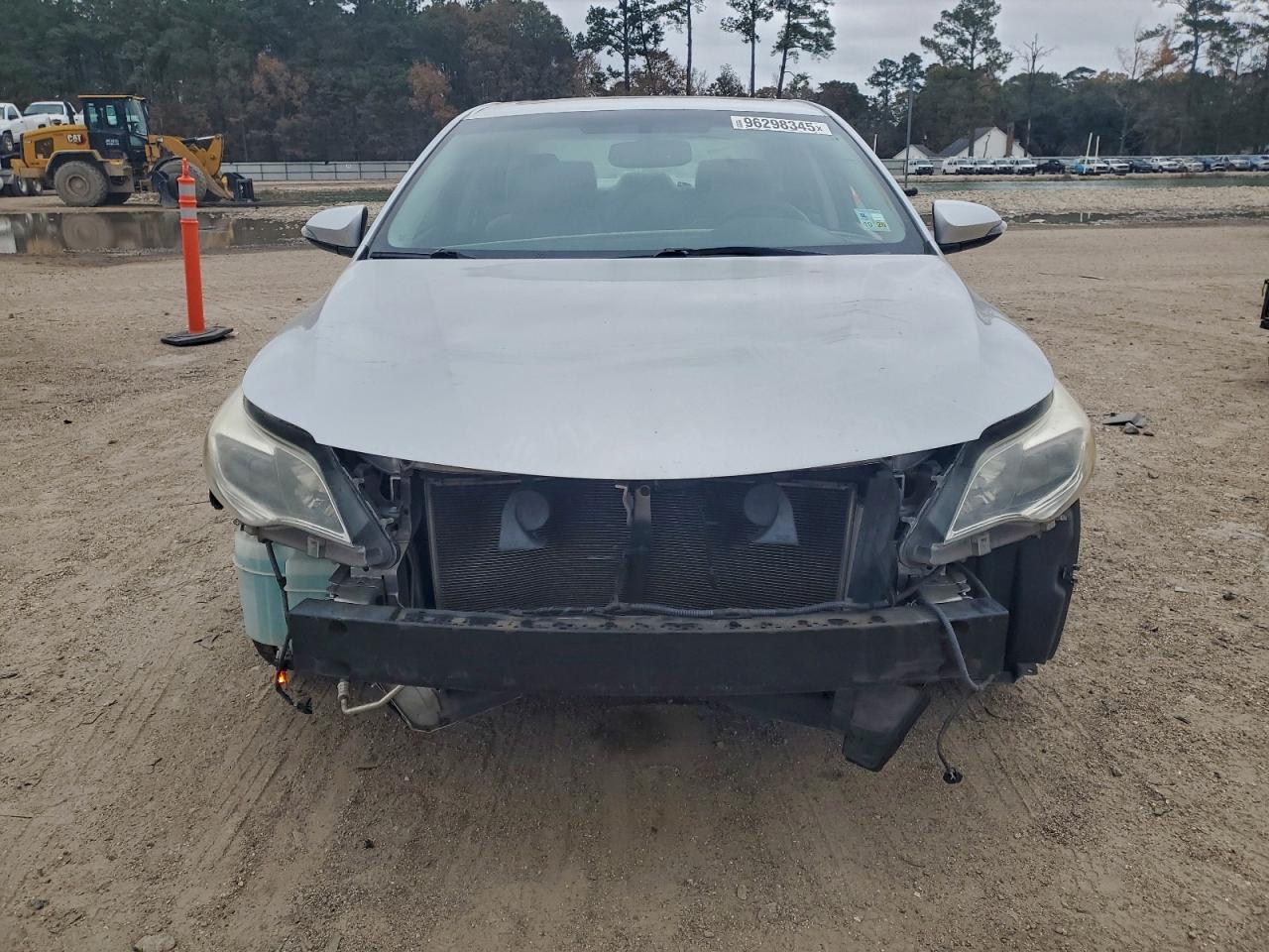 2013 TOYOTA AVALON BASE photo 5