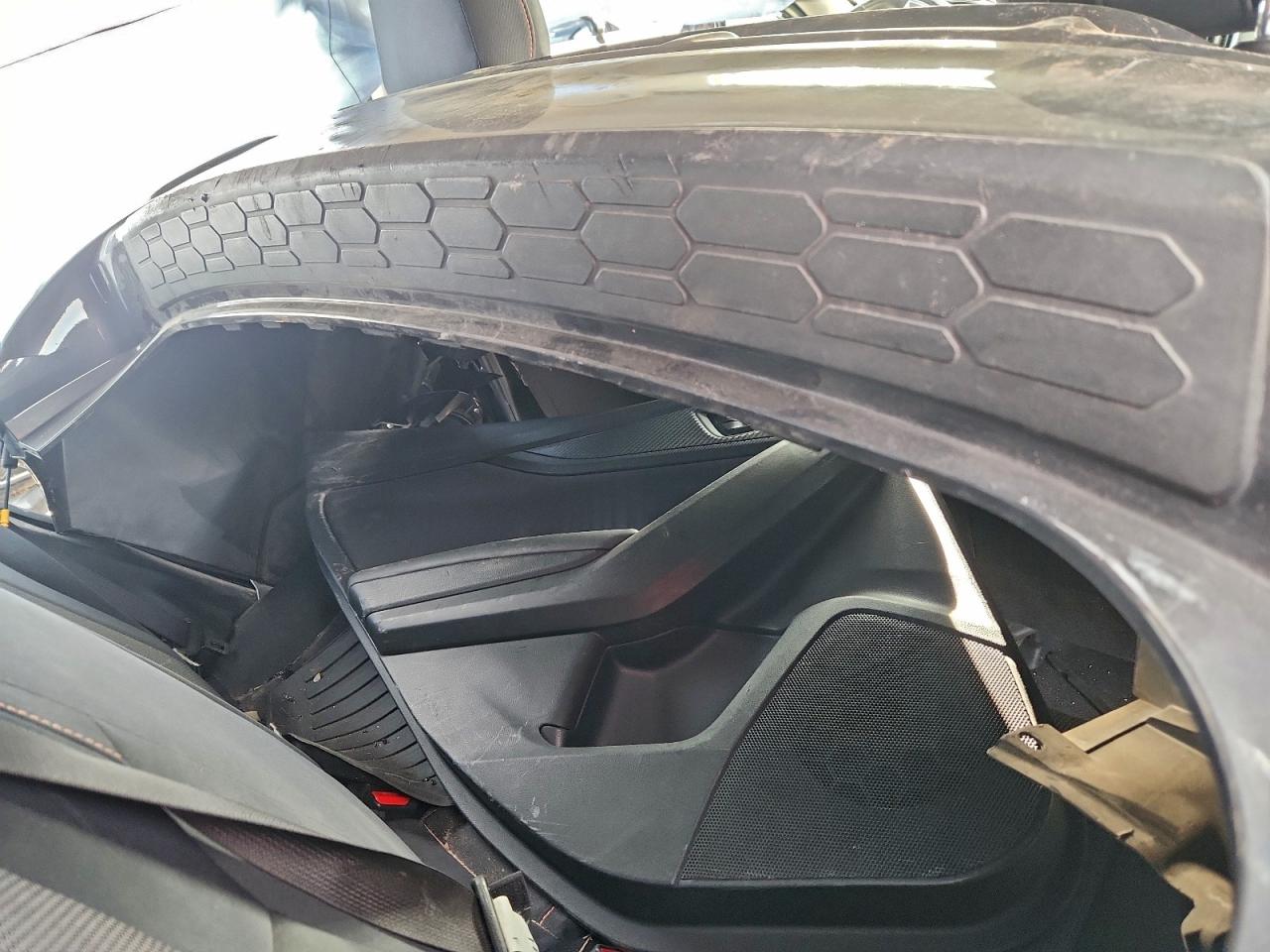 2020 SUBARU CROSSTREK PREMIUM photo 12