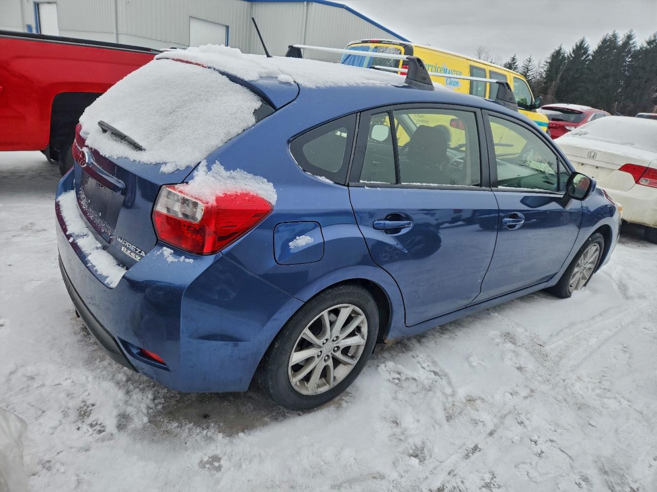 2012 SUBARU IMPREZA PREMIUM photo 3