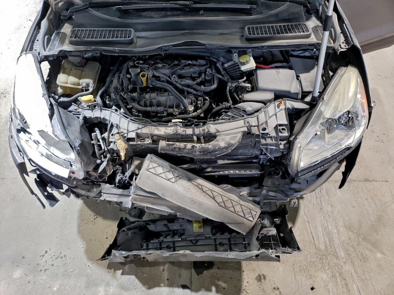 2013 FORD ESCAPE SE photo 23