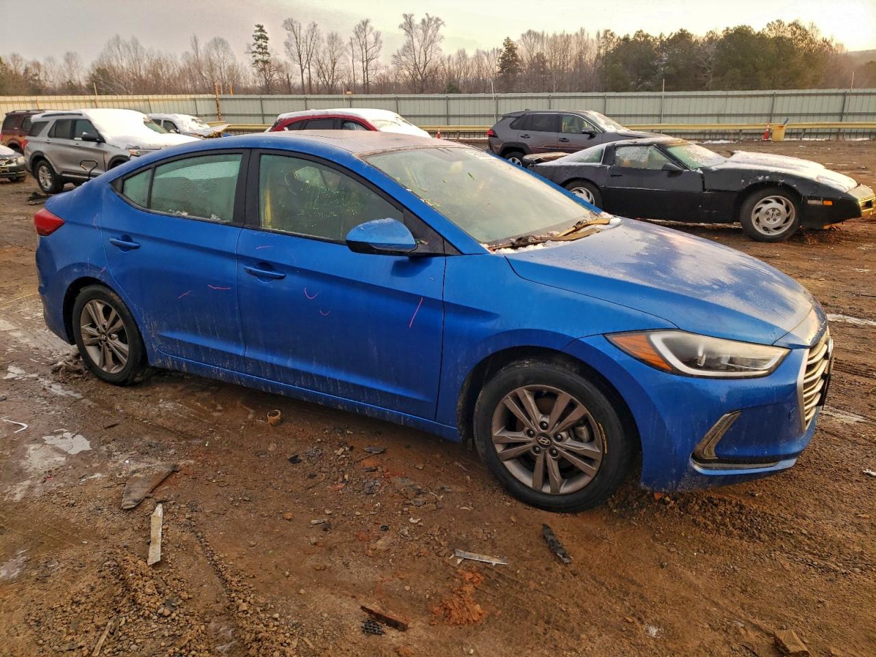 2017 HYUNDAI ELANTRA SE photo 4