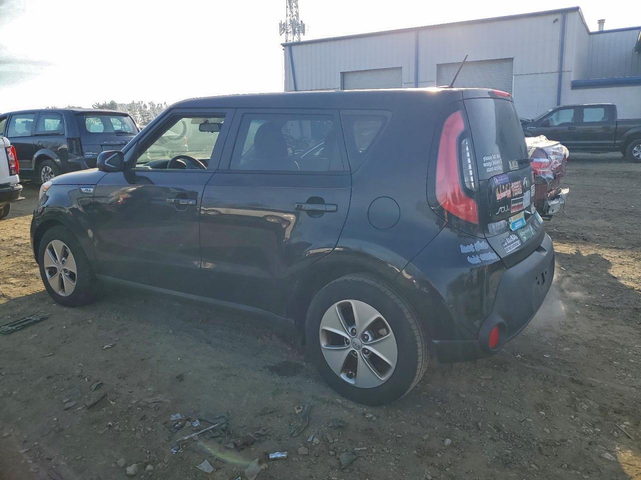 2015 KIA SOUL photo 2