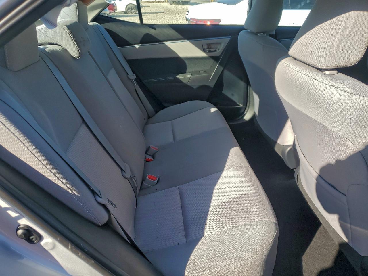 2014 TOYOTA COROLLA L photo 10