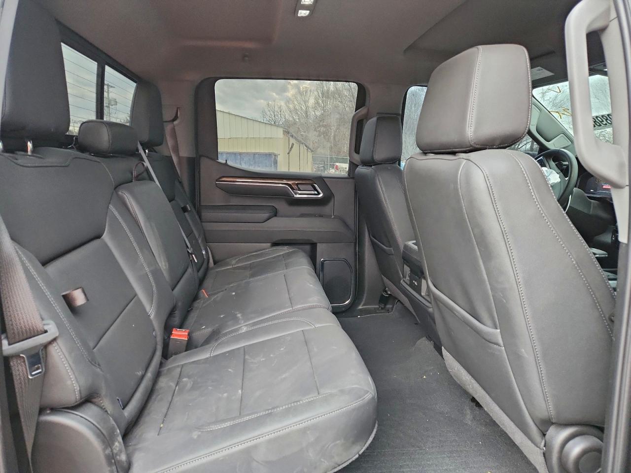 2025 CHEVROLET SILVERADO K1500 LT TRAIL BOSS photo 10