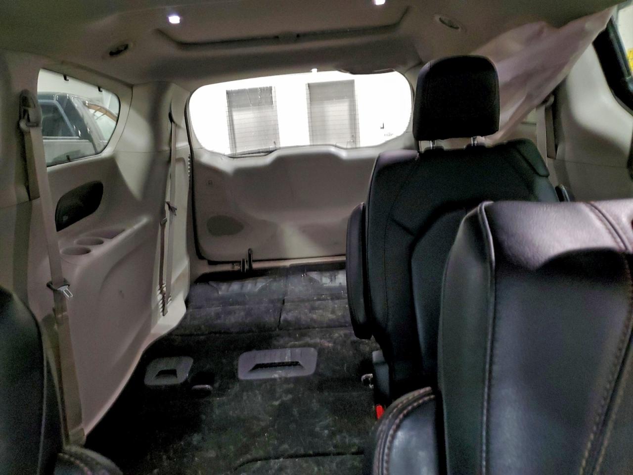 2019 CHRYSLER PACIFICA TOURING L PLUS photo 10