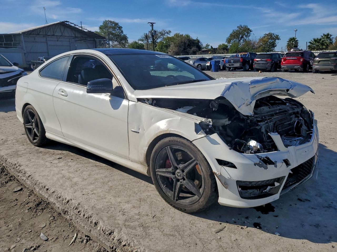 2015 MERCEDES-BENZ C 250 photo 4