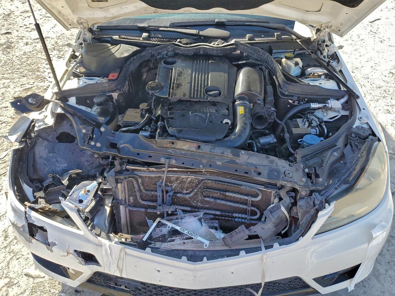 2015 MERCEDES-BENZ C 250 photo 11