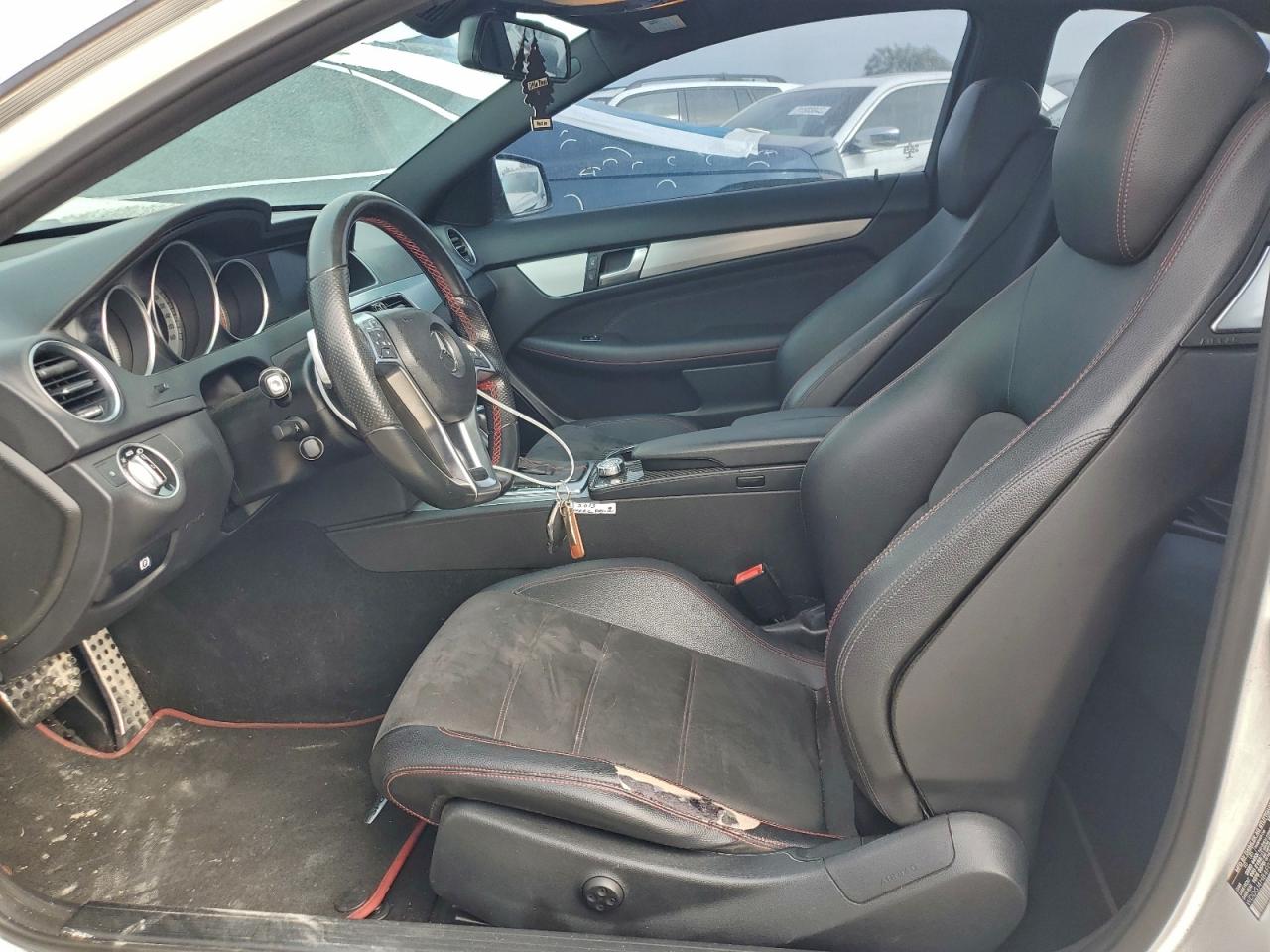 2015 MERCEDES-BENZ C 250 photo 7
