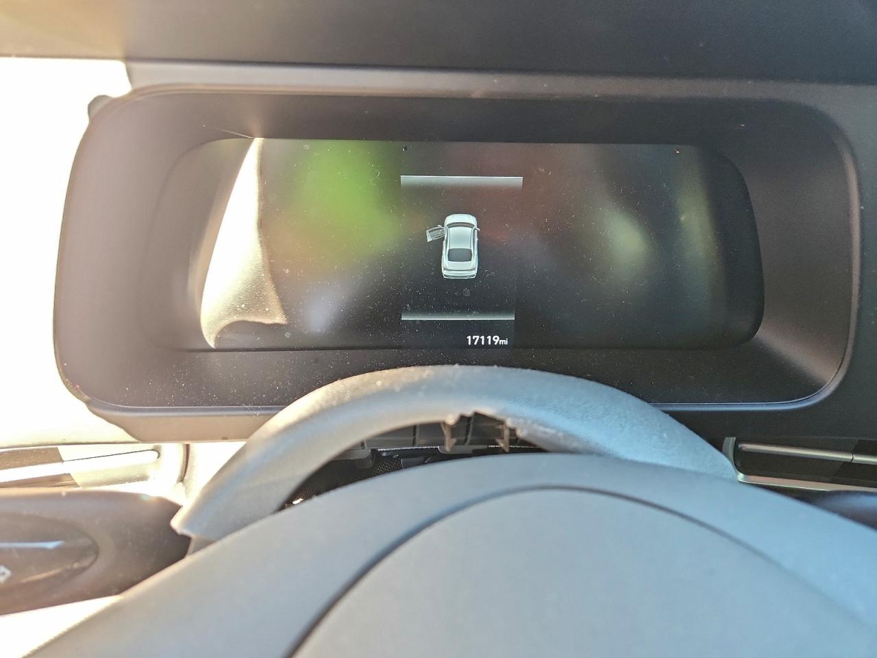 2025 HYUNDAI ELANTRA SEL SPORT photo 9