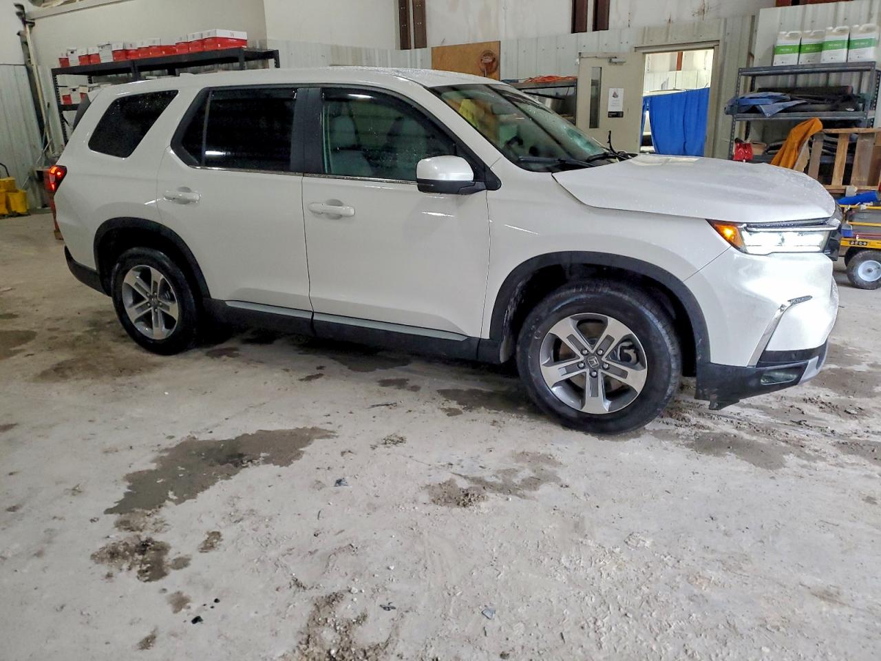 2025 HONDA PILOT EXL photo 4