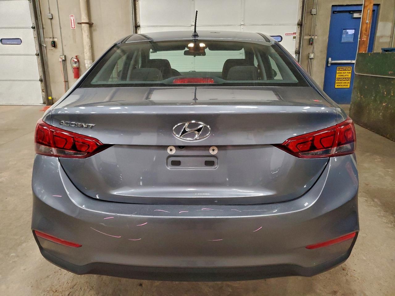 2019 HYUNDAI ACCENT SE photo 6