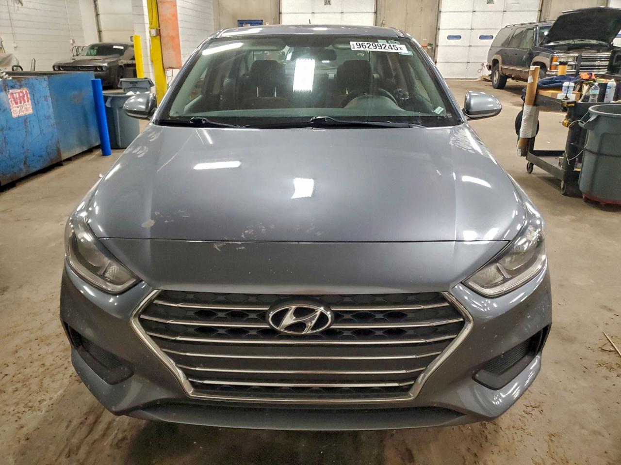 2019 HYUNDAI ACCENT SE photo 5