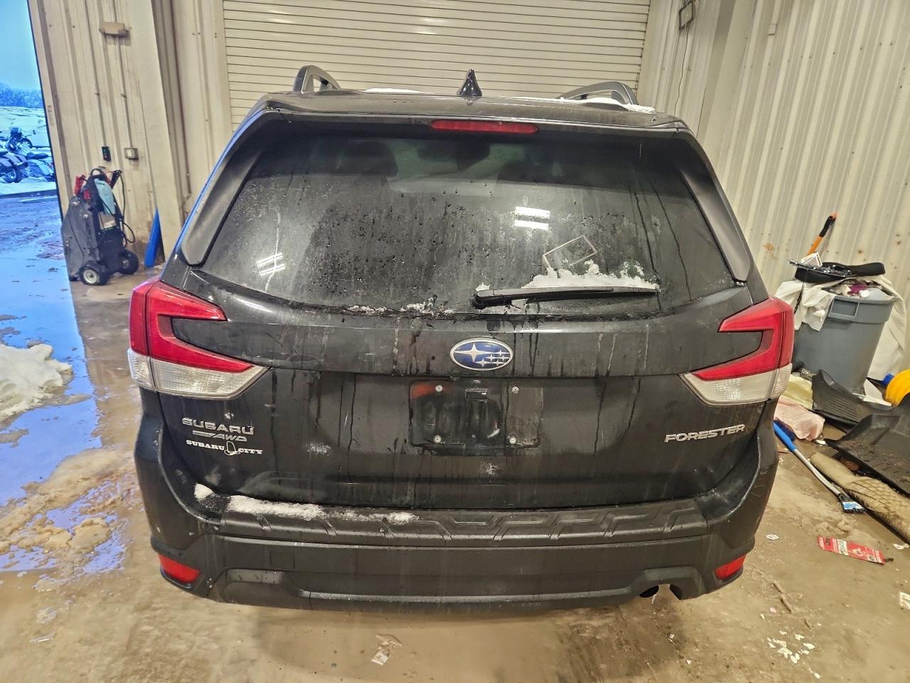 2021 SUBARU FORESTER PREMIUM photo 6