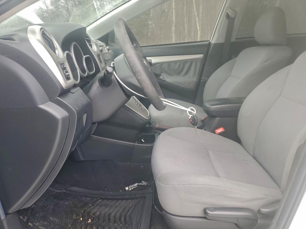 2010 TOYOTA COROLLA MATRIX photo 7