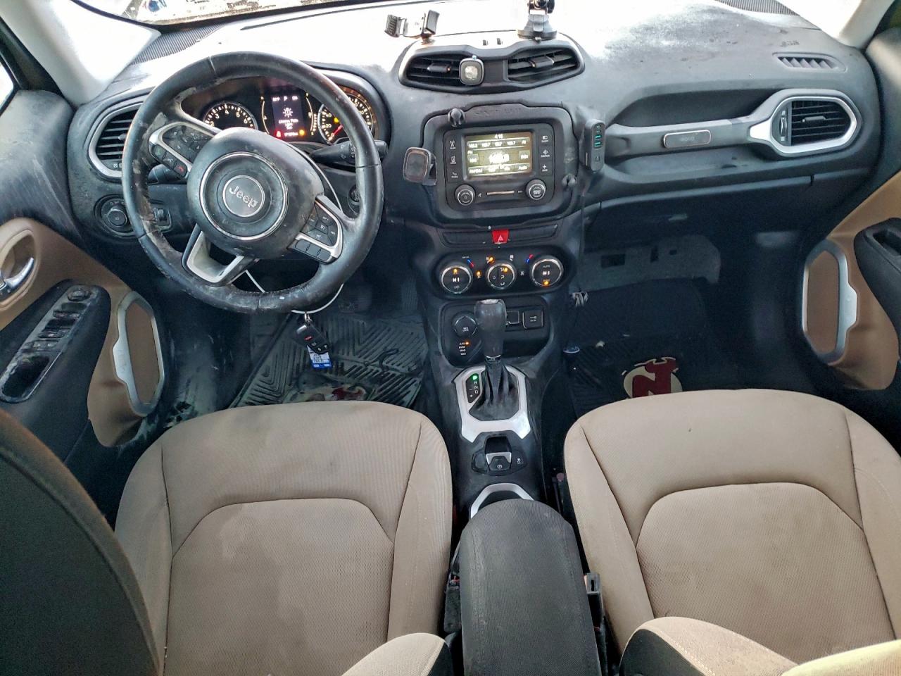 2015 JEEP RENEGADE LATITUDE photo 8