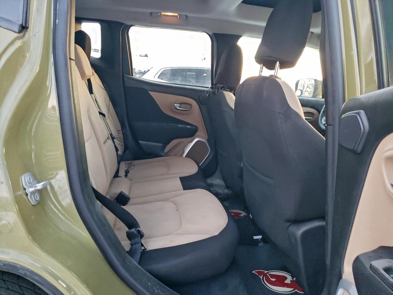 2015 JEEP RENEGADE LATITUDE photo 11