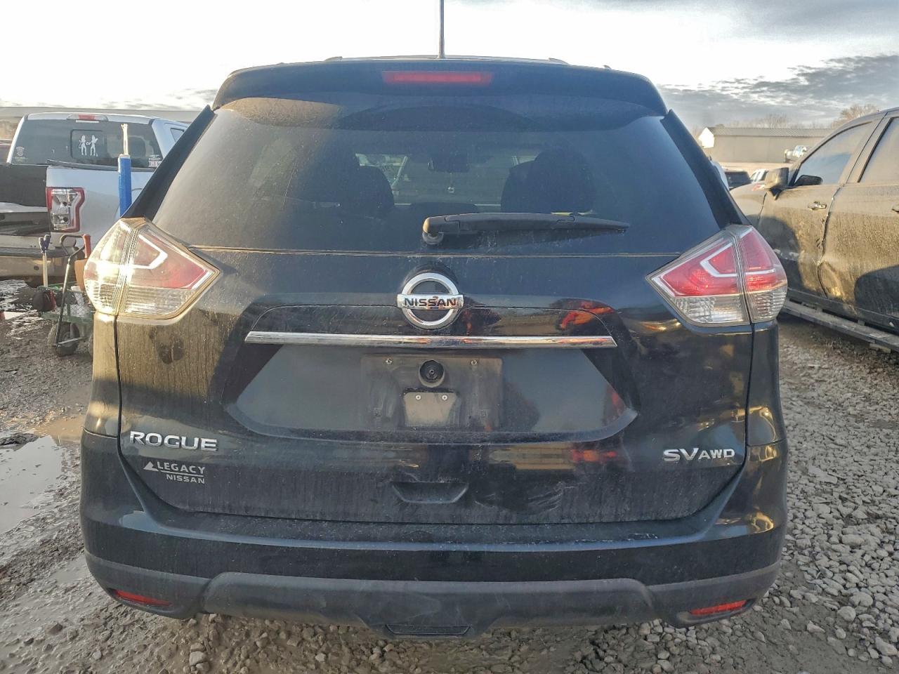 2016 NISSAN ROGUE S photo 6