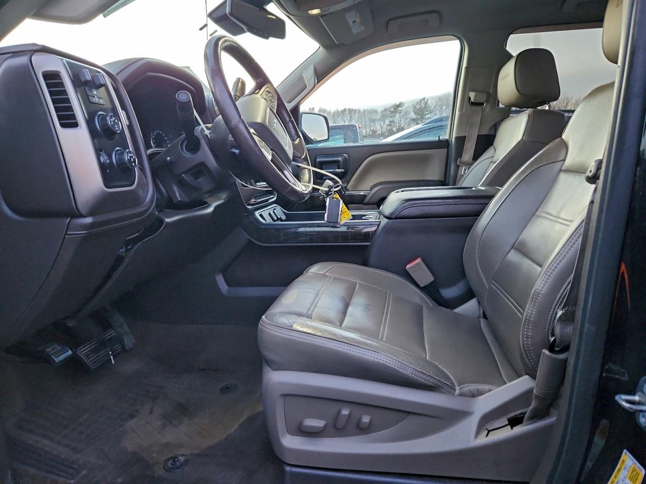 2015 GMC SIERRA K1500 DENALI photo 7