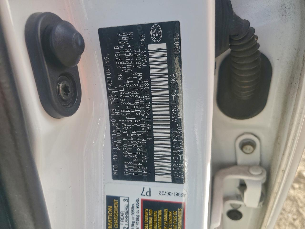 2016 TOYOTA CAMRY LE photo 13