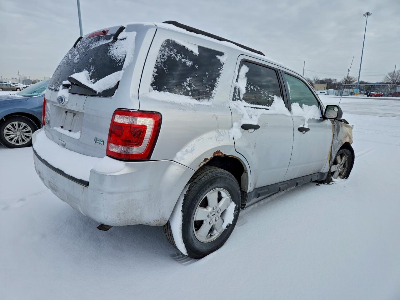 2012 FORD ESCAPE XLT photo 3